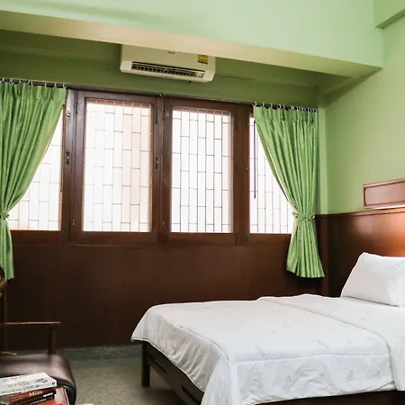 Nakornping Hotel